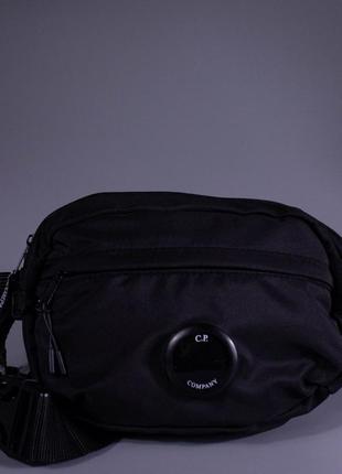 Бананка в стиле c.p. company nylon b crossbody pack