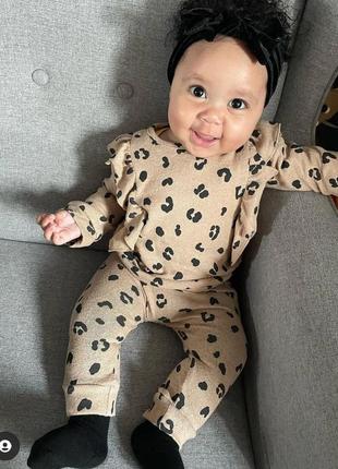 Отличный костюм от george