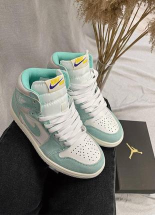 Женские высокие кроссовки хайтопы nike air jordan 1. цвет зеленый с белым.