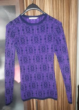 Классная модная стильная фиолетовая кофта nikkie
