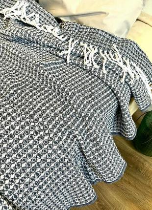 Пледы хлопковые с узором и кисточками очень качественные и теплые