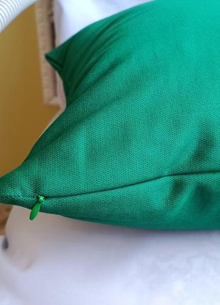Декоративная наволочка 40*40  темно зелёная  с плотной ткани3 фото