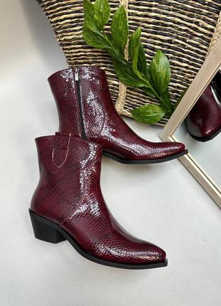 Дизайнерські бордові черевики козаки rstyle kazaki демісезон зима шкіра натуральна лакована