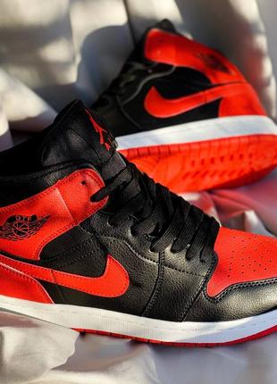 Кросівки Zapatillas Nike estilo british con algunas fantasías