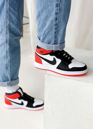 Кросівки nike air jordan retro 1 red/black/white