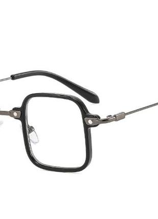 Сонцезахисні окуляри прозорі, унісекс у пластиковій та металевій оправі