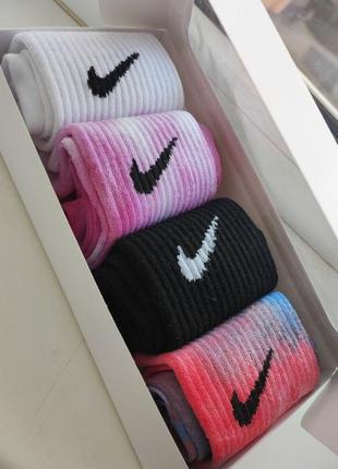 Набір 4 пари шкарпетки nike tie dye  тай дай білі, чорні