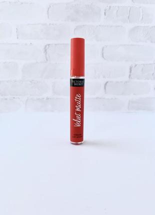 Жидкая помада с матовым эффектом victoria’s secret desire