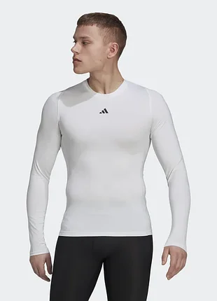 Футболка adidas techfit training long sleeve
