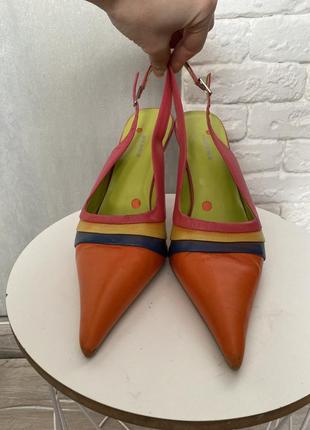 Винтажные босоножки с острыми носами яркие босоножки туфли на шпильке bronx 40р2 фото