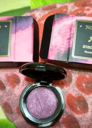 Тіні фіолетовий сливовий металік австралія nomad cosmetics northern lights eyeshadow