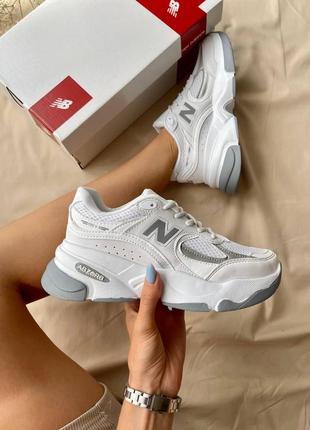 Жіночі кросівки new balance 990 white silwer / smb