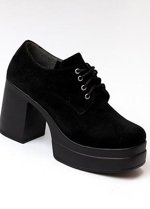 Туфлі на шнурівці каблук лофери замша