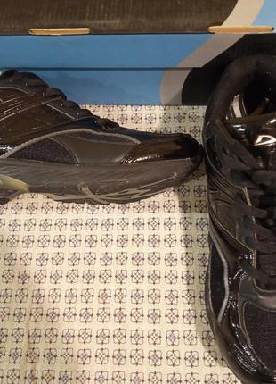 Кросівки чорні demix