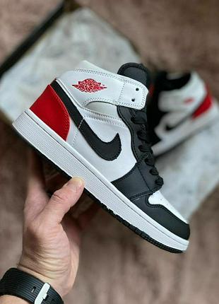 Кросівки brand new with original box Jordan Series ES Men DN1856-621
