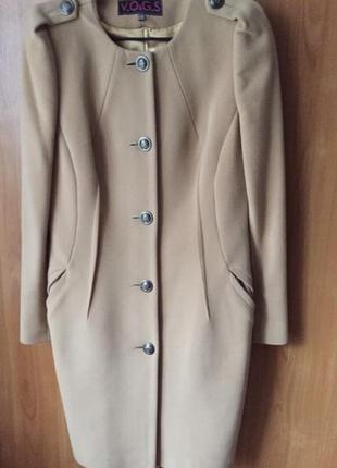 Жіноче пальто р-р 46(м) весна/осінь