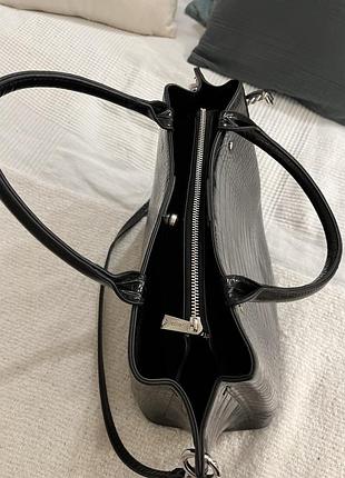 Лакована сумка під крокодилячу шкіру stradivarius5 фото