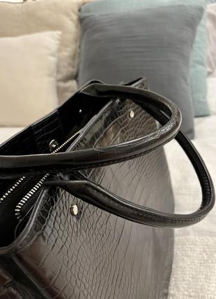 Лакована сумка під крокодилячу шкіру stradivarius7 фото