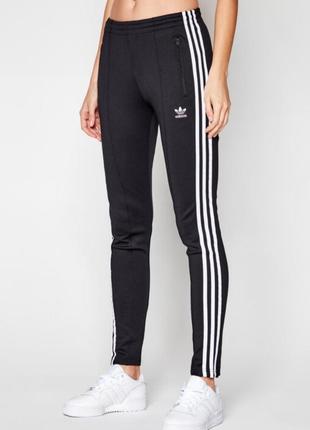 Штаны adidas из стрелкой prime blue sat gn2361