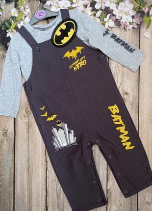 Практичний і гарний набір на хлопчика бренду primark batman