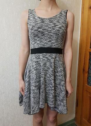 Сукні з тканини букелированной, втачний пояс резинка, р.8