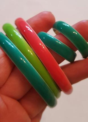 Яркие пляжные браслеты и серьги oriflame1 фото