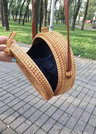 Круглая плетеная сумочка zara4 фото