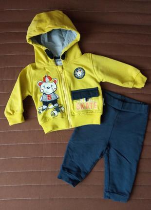 Дитячий спортивний костюм на хлопчика repanda 62/68 см кофта штани костюмчик патріотичний 3-6 міс м