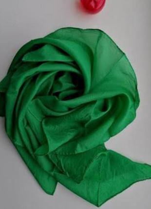 Шикарна шовкова кустка