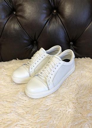 Шкіряні кросівки/кеди