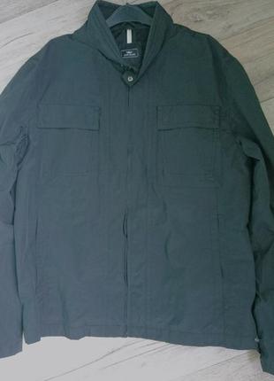 Отличная черная куртка ветровка р.48-52