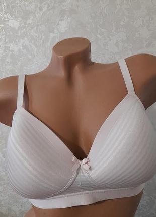 Милий бюстгальтер 34b