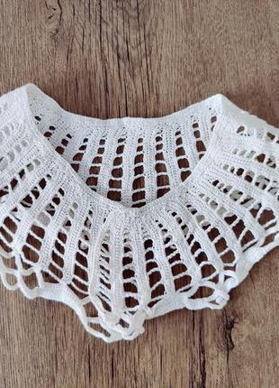 Вязаный крючком воротничок