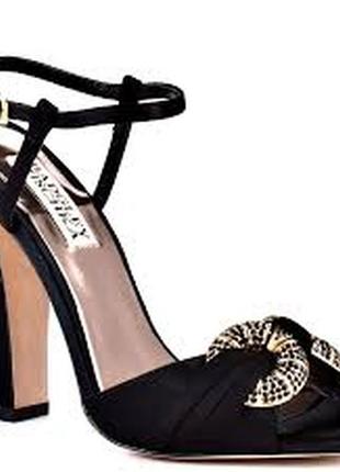 Роскошные дизайнерские босоножки от badgley mischka