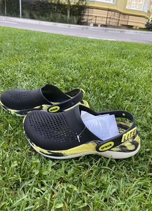 Сабо crocs literide 360 clog black/citrus черные кроксы 36-44
