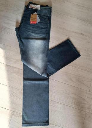 Оригінальні джинси wrangler з інноваційною технологією thermolite7 фото