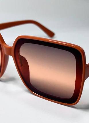 Очки солнцезащитные женские квадраты с оранжевыми линзами градиент и тонкими дужками1 фото