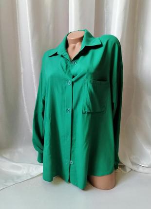Хлопковая рубашка оверсайз с разрезами по бокам в наличии цвет чорний угольный , насыщенный зелёный,9 фото