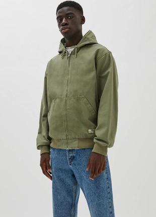 Чудова куртка pull&bear,p. s