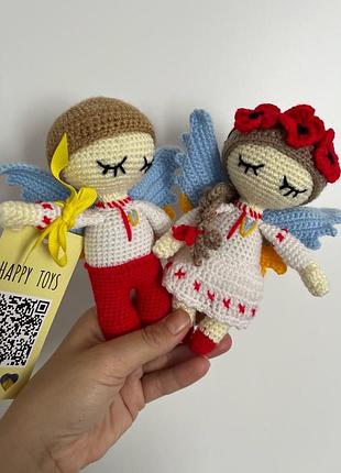 Парочка украинцев -ангелов, куклы вязаные крючком