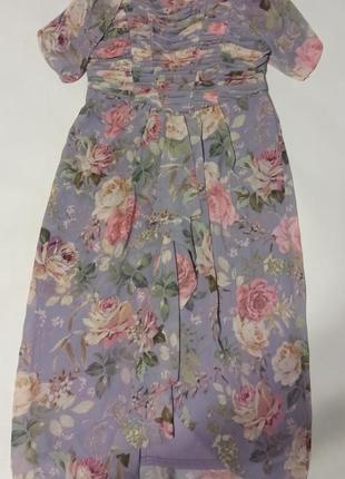 Шикарна нова сукня в квітковий принт на спущені плечі.7 фото