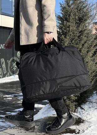 Дорожная сумка черная nike черное лого4 фото