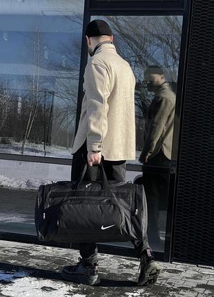 Дорожная сумка черная nike белое лого