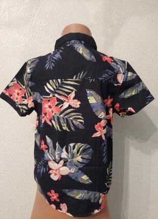 Рубашка, тениска, шведка  в  цветок.2 фото