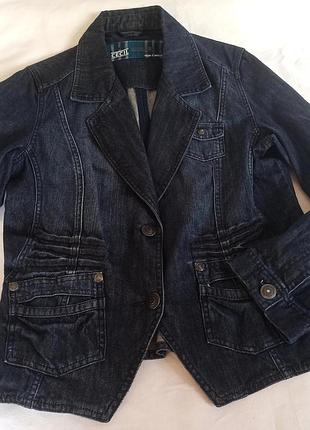 Джинсовый пиджак