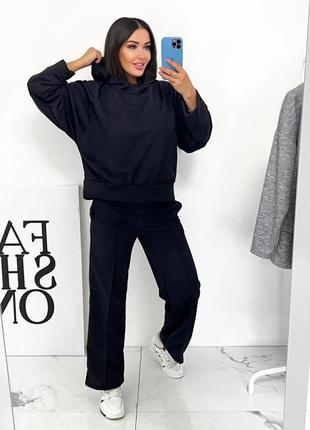 Женский свободный оверсайз костюм