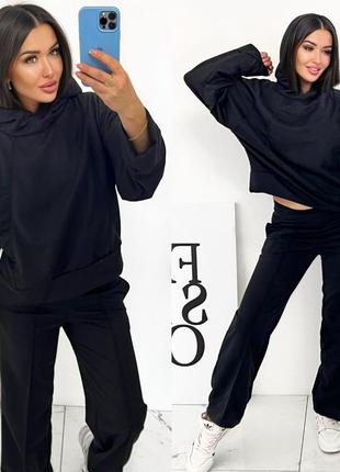 Женский свободный оверсайз костюм