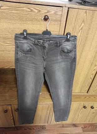 Штани джинси 👖 зауженные