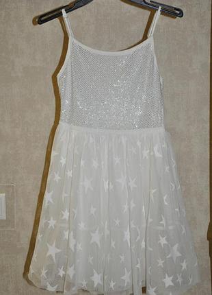 Красиве плаття river island у зірки