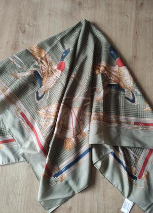 Красивый женский платок в стиле  hermes, made in italy.2 фото